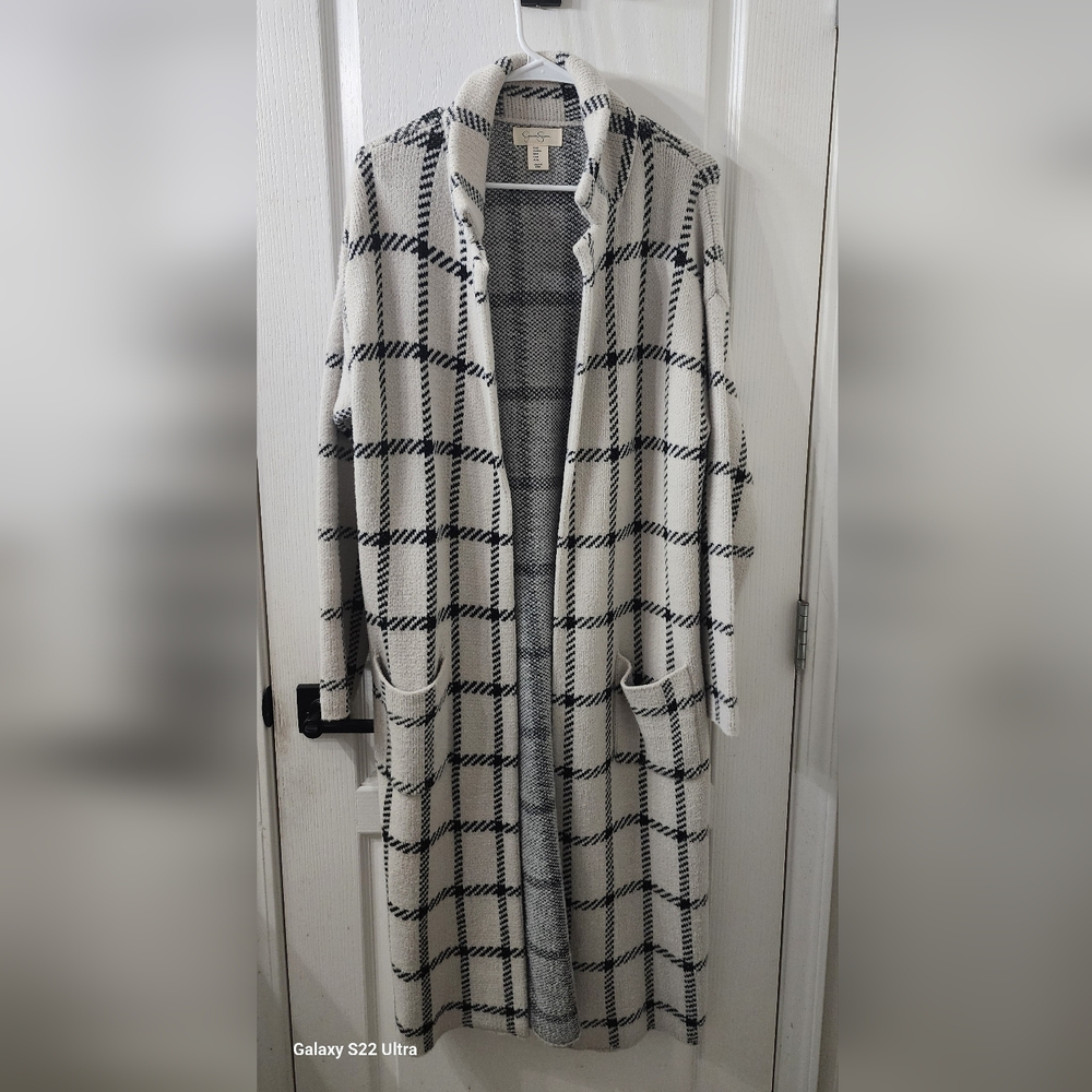 Black and White Plaid Oversized Cardigan Sweater JESSICA SIMPSON